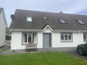 Fionas Seaside Cottage
